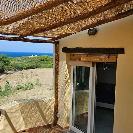 Casa Prima Fila Con Vista Mare Apartamento *
