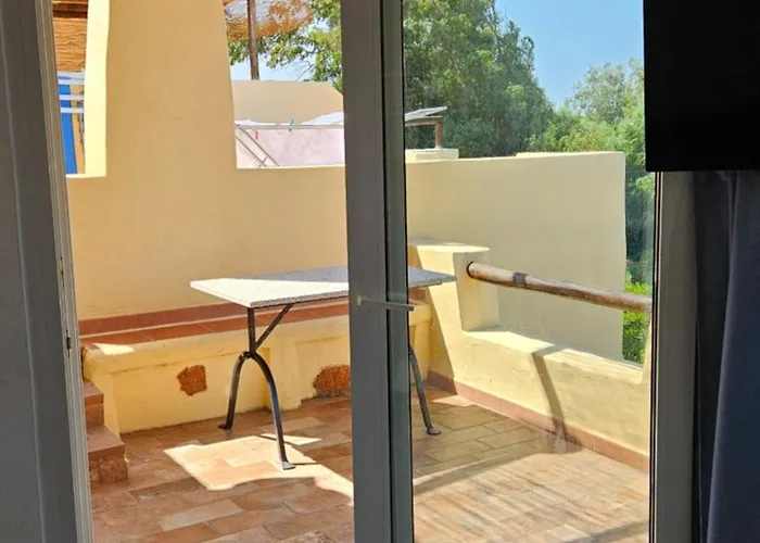 Apartament Casa Prima Fila Con Vista Mare Isola Rossa (Sassari)