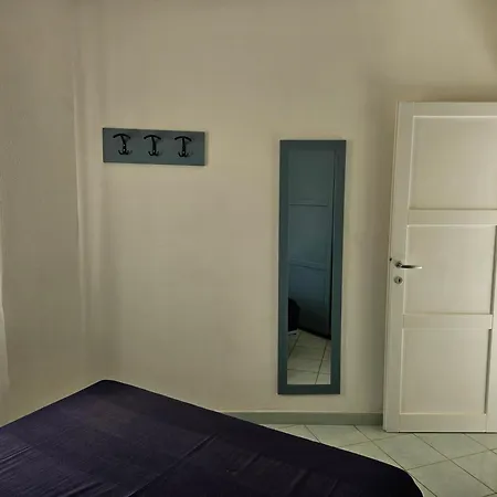 Casa Prima Fila Con Vista Mare * イーゾラ・ロッサ