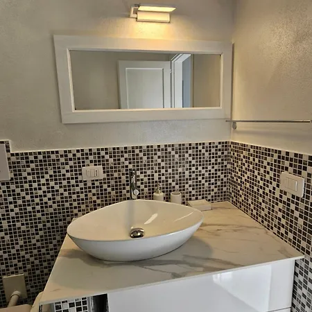 Casa Prima Fila Con Vista Mare Διαμέρισμα Isola Rossa (Sassari)